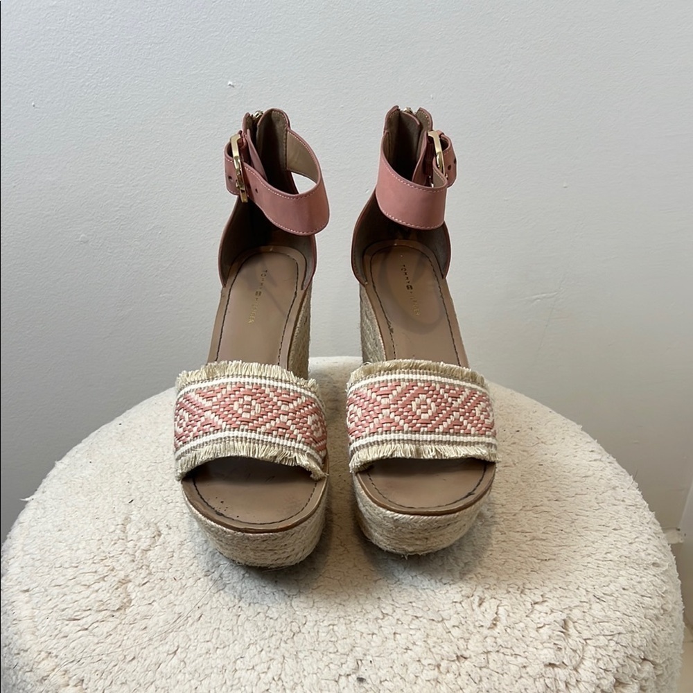 Tommy Hilfiger Pink and Tan Espadrille Wedge Sandals size 9.